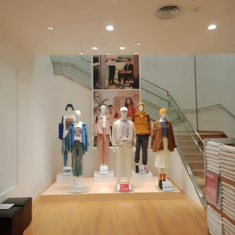Uniqlo deli park medan agus qso-20400 (2)